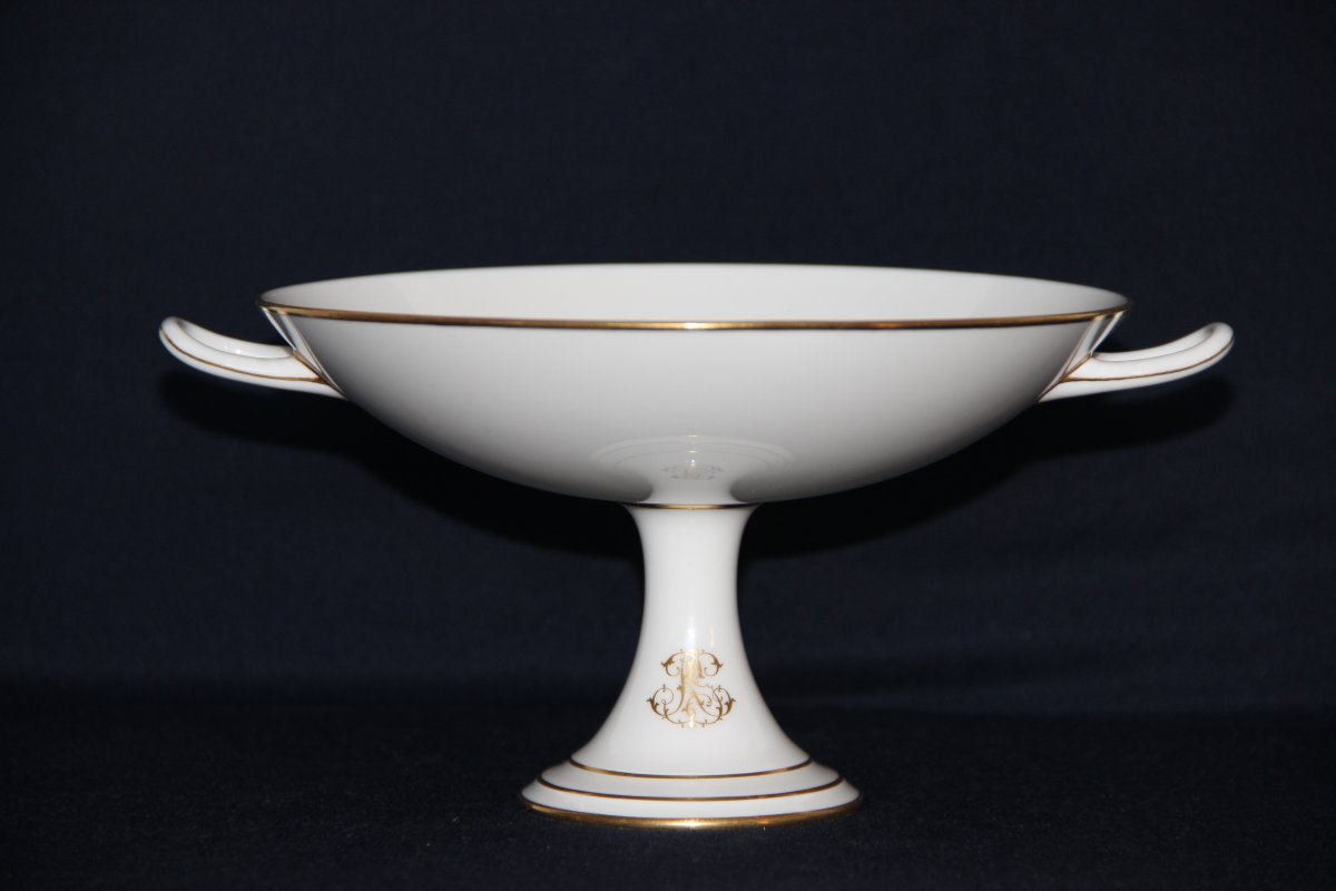 Tasses & Coupe En Porcelaine Blanche de Sevres  à Filets Or-photo-3