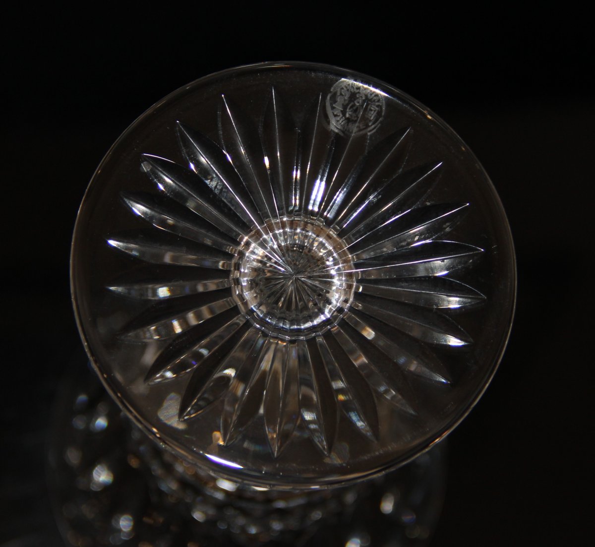 12 Verres à  Vin En Cristal Taillé De Baccarat Modèle Buckingham / Piccadilly-photo-2