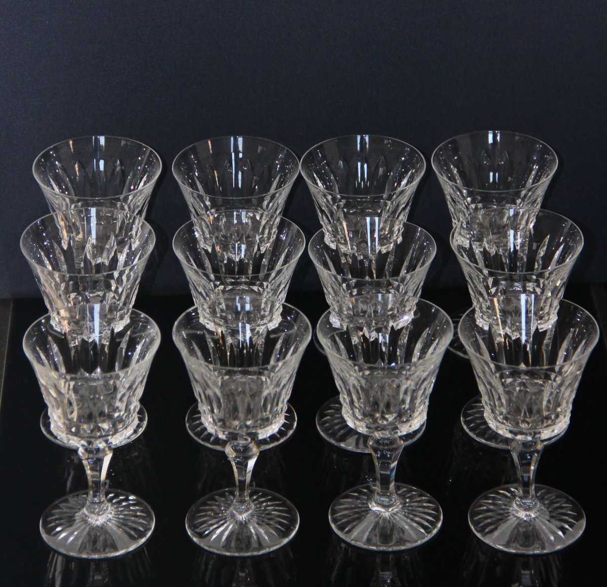 12 Verres à  Vin En Cristal Taillé De Baccarat Modèle Buckingham / Piccadilly