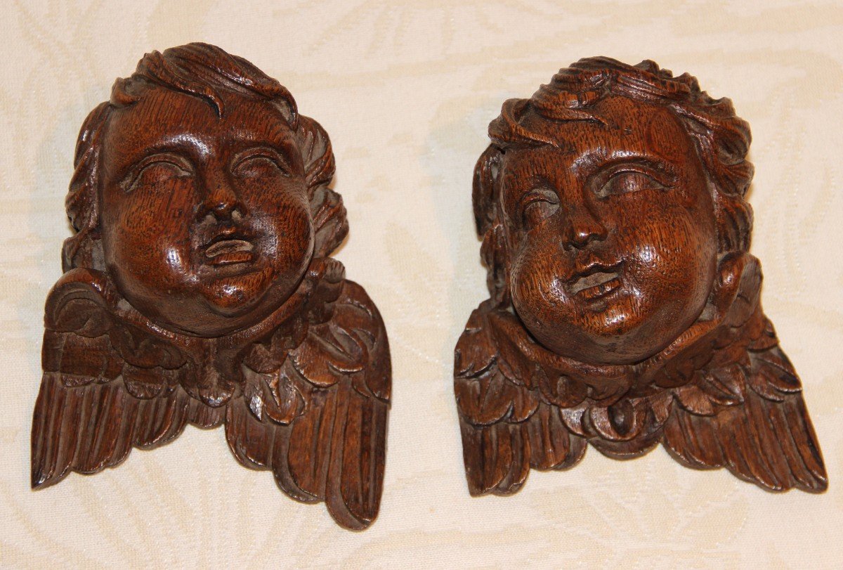 Têtes D'angelots En Bois Sculptés  XVIIIéme 
