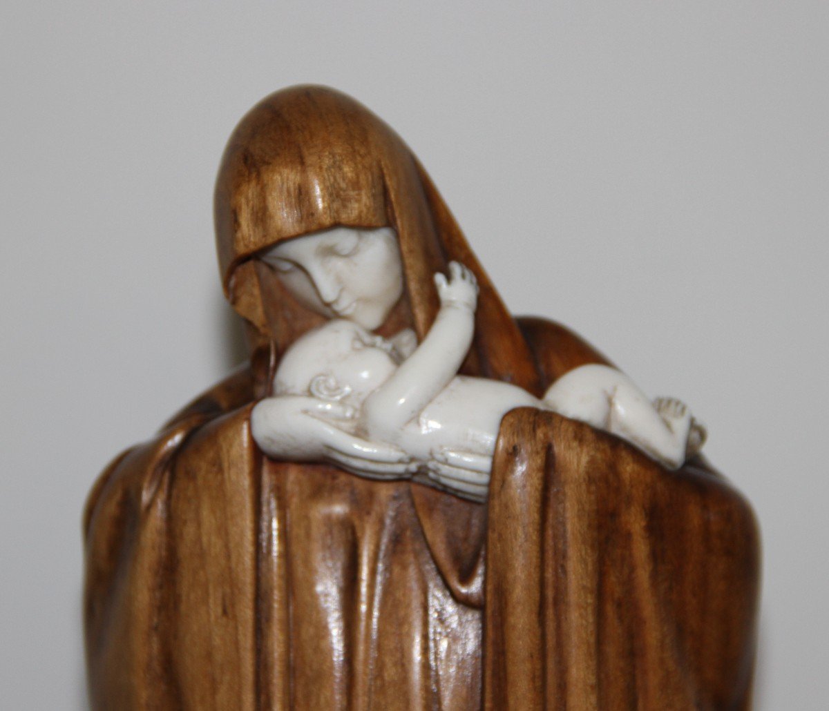 Heuwelmans Lucienne 1881-1944  Vierge à l'Enfant  Chryséléphantine-photo-3