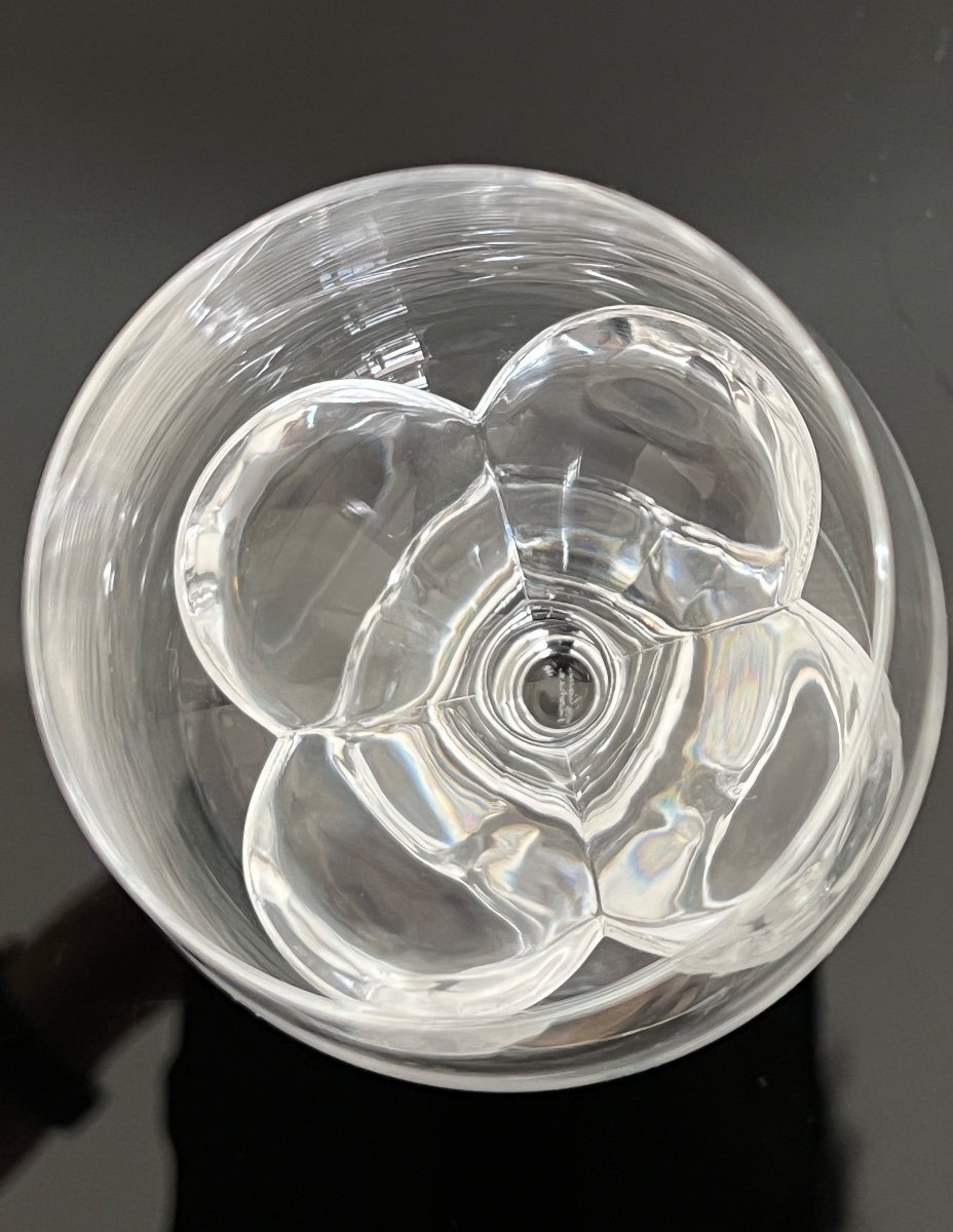 Lalique Model Blois 8 Crystal Wine Glasses-photo-2