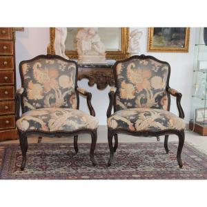 Paire De Larges Fauteuils à La Reine Louis XV  d'Epoque XVIIIéme 