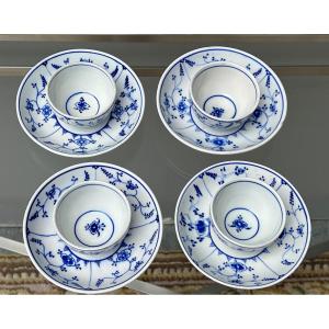 Porcelain From Tournai 4 Tea Bowls Or Pouches Decorated With Immortelle From Saxony