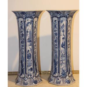 Paire De Vases De Delft Début XVIIIéme De Roos Décor Chinois 