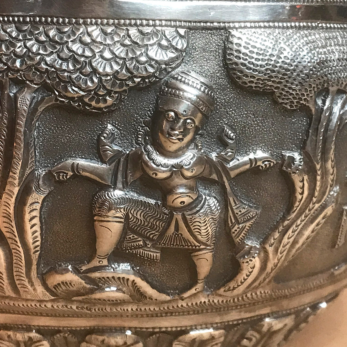 Grand bol en argent, Inde de l'Est, XIXe siècle-photo-4