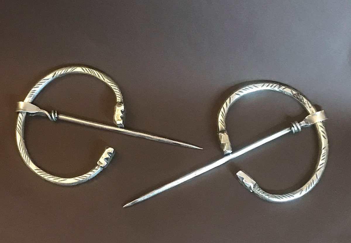 Pair Of Antique Silver Fibulae, Tunisia, Late 19th-early 20th Century
