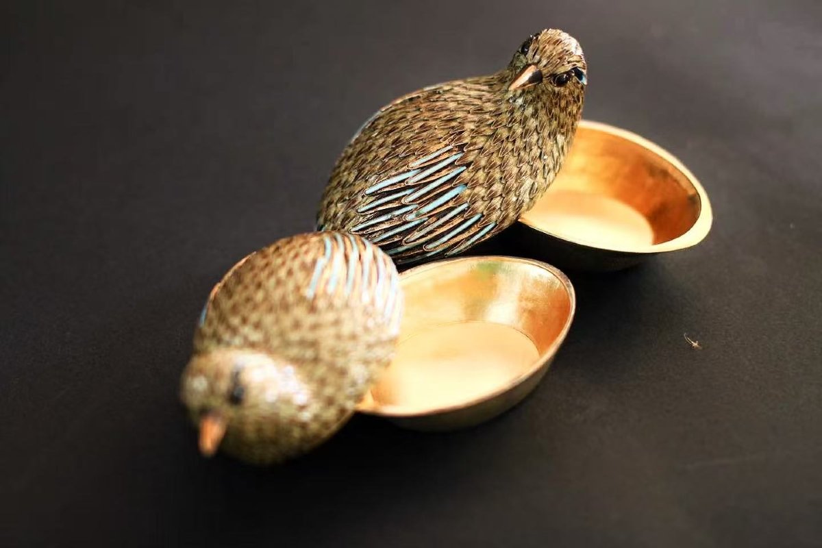 Pair Of Chinese Cloisonné Silver Quail Boxes, Circa 1920-photo-4