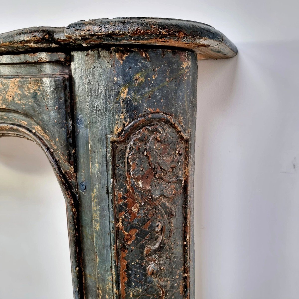 Cheminée en bois sculptée 18éme-photo-4