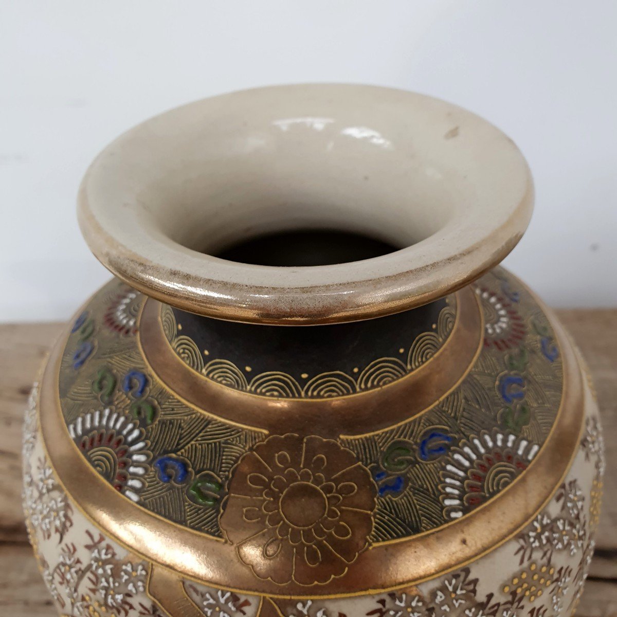 Pair Of Japanese Ceramic Vases-photo-4