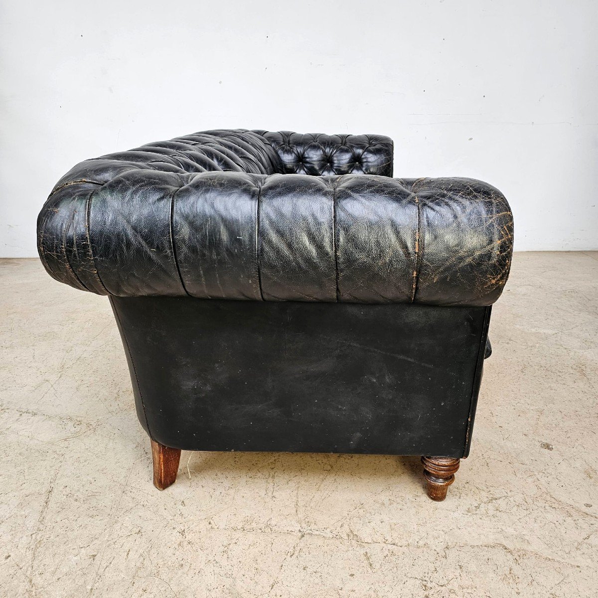 Canapé chesterfield cuir-photo-7