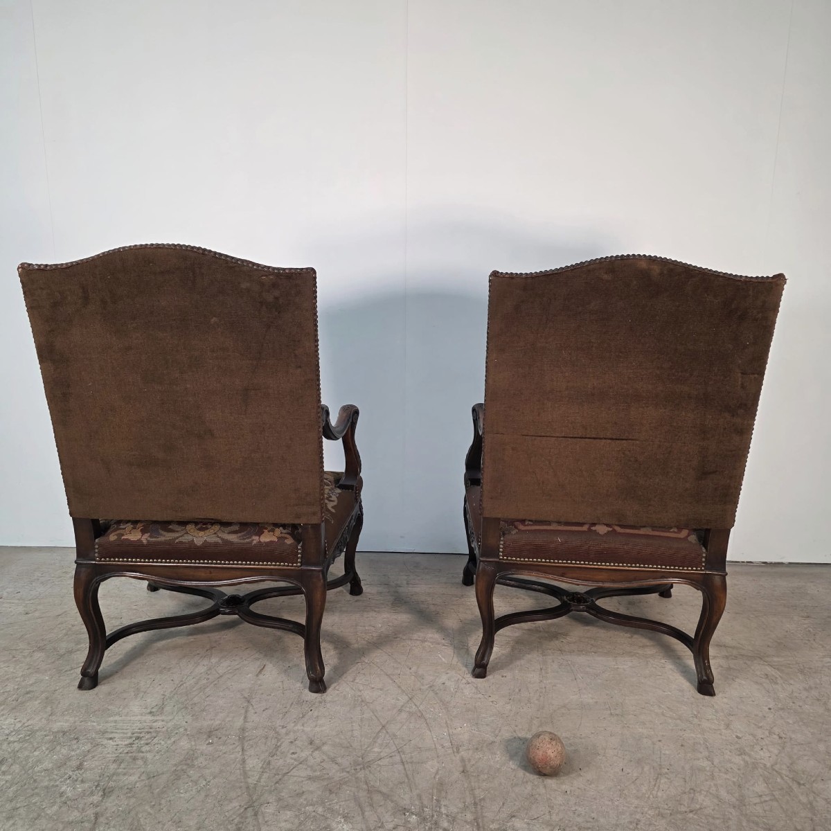 Paire de fauteuils Régence à haut dossier-photo-3