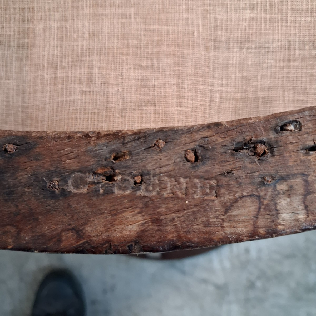 2 fauteuils d époque Louis 16 l un estampillé C Sené-photo-5