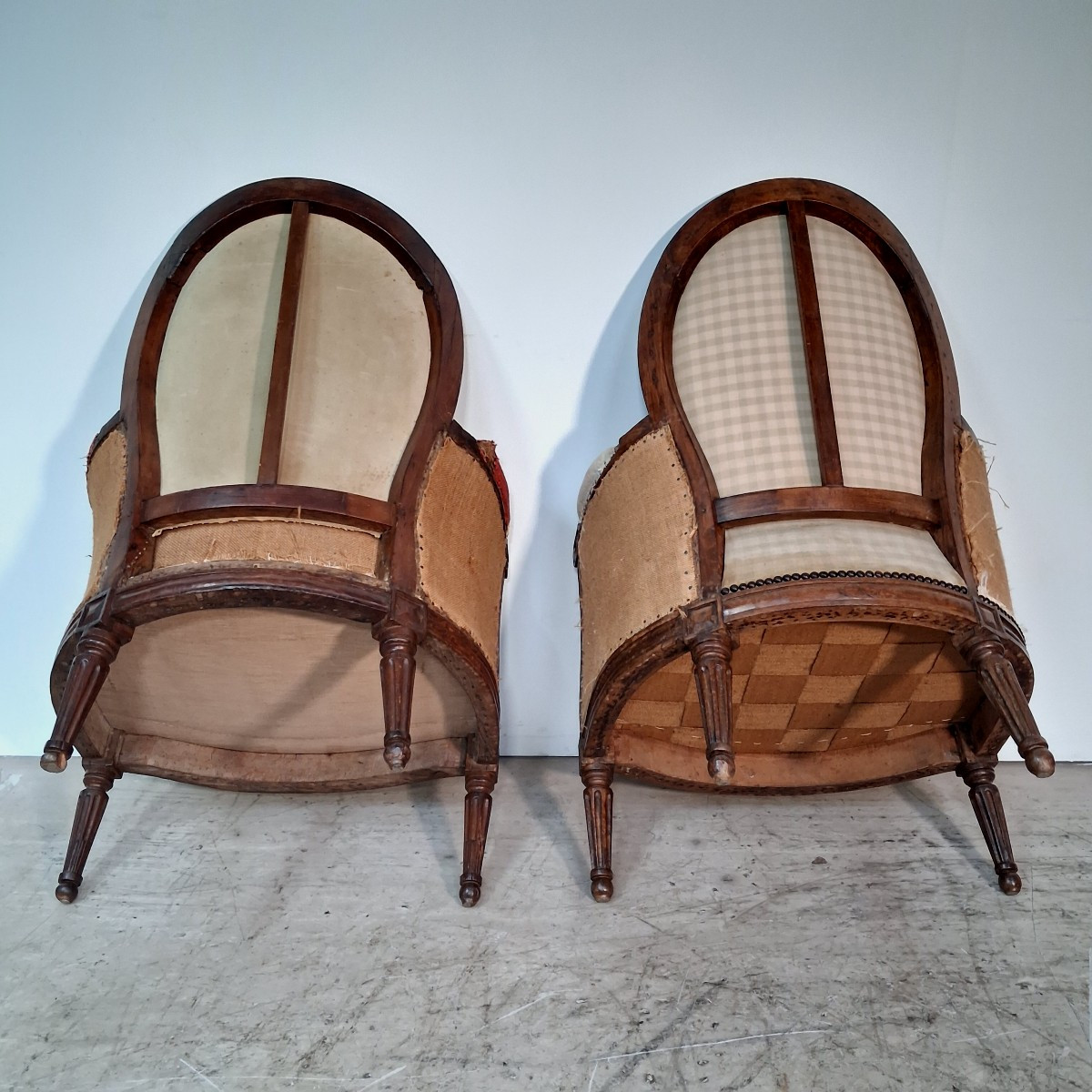 2 fauteuils d époque Louis 16 l un estampillé C Sené-photo-6