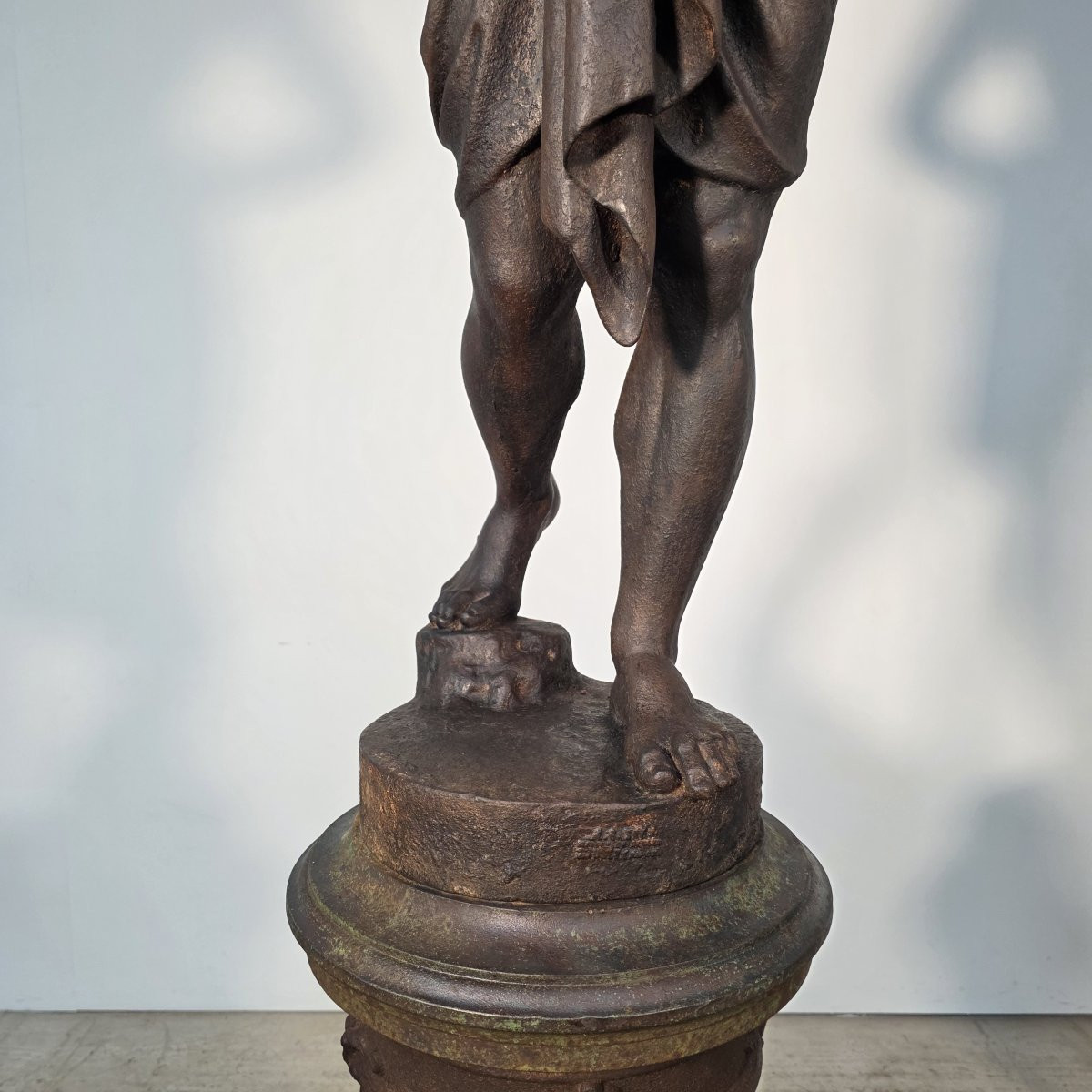 Pair Of 19th-century Cast Iron Statues Depicting A Nubian Couple-photo-4