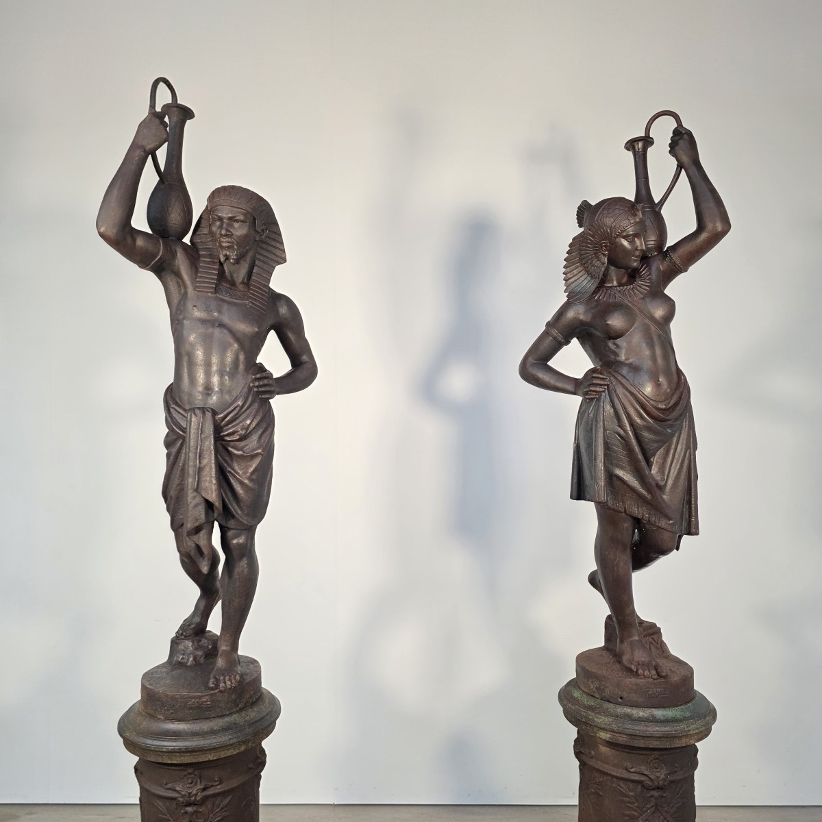 Pair Of 19th-century Cast Iron Statues Depicting A Nubian Couple-photo-7