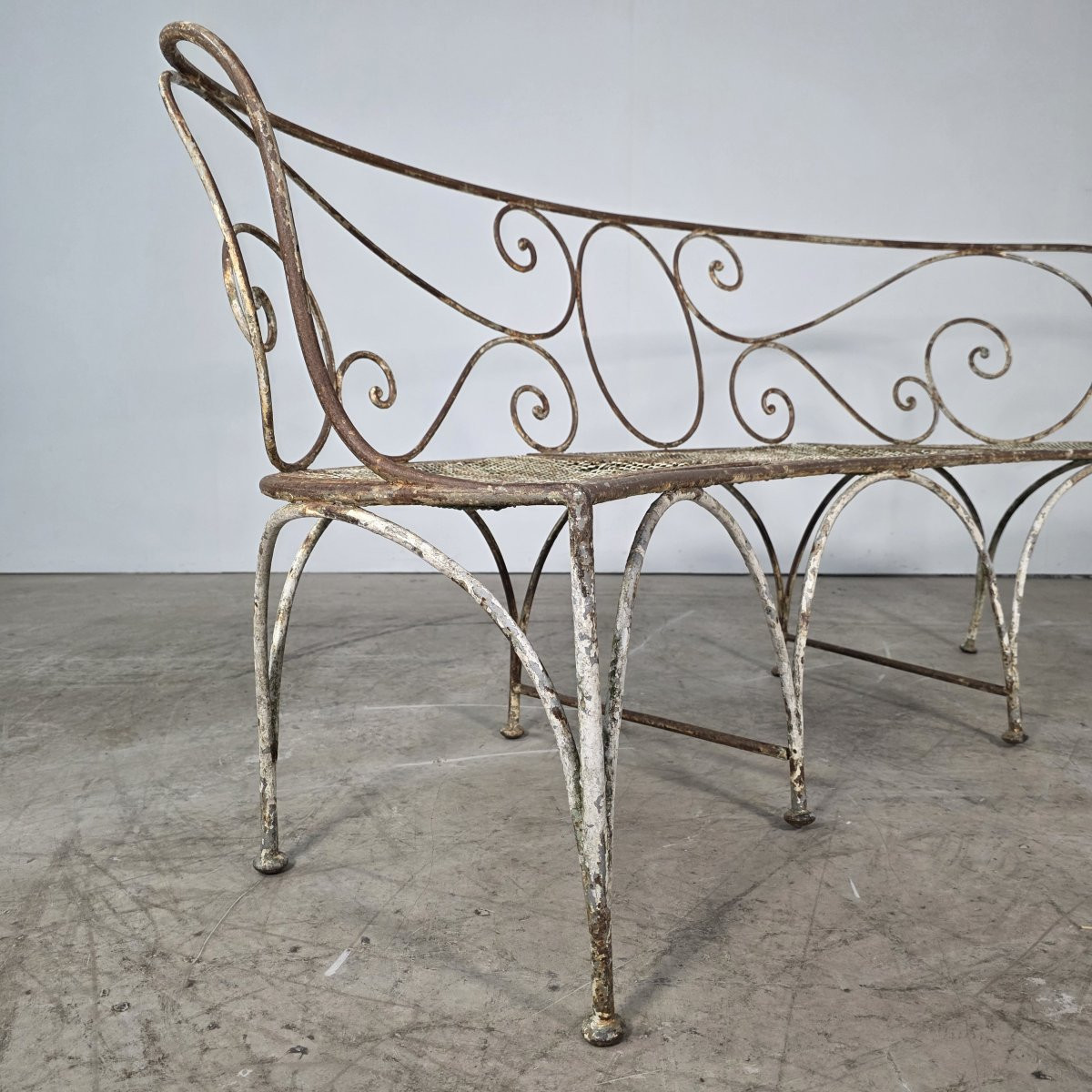 Curved Garden Bench From The Late 19th Century, Made Of Iron.-photo-3
