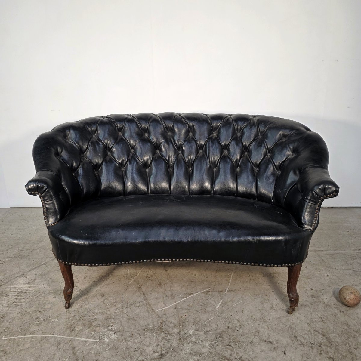 Curved Napoleon III Sofa In Black Moleskin-photo-2