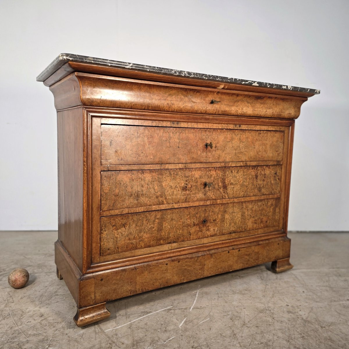 Commode 19ème en ronce de noyer-photo-2