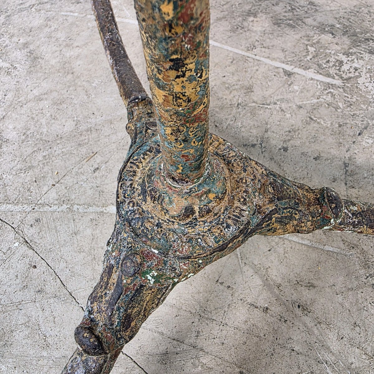 French 19th C Round Arras Table-photo-2