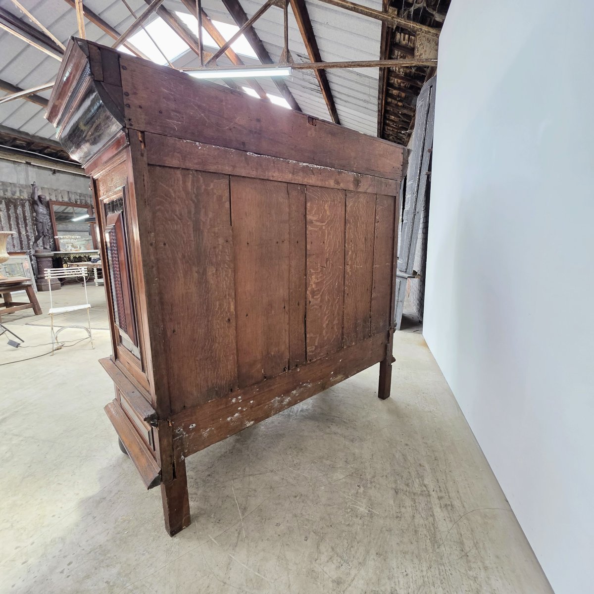 Beautiful 17th-century Dutch Cabinet-photo-8