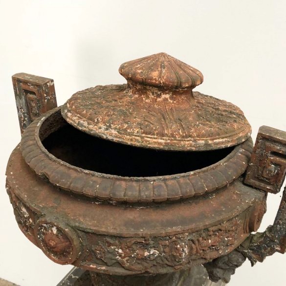 Vasque en fonte XIXéme-photo-4