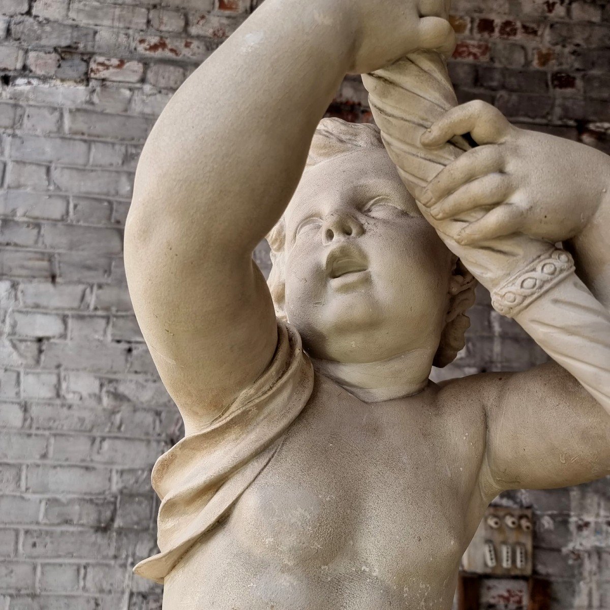Torchere Cherub-photo-2