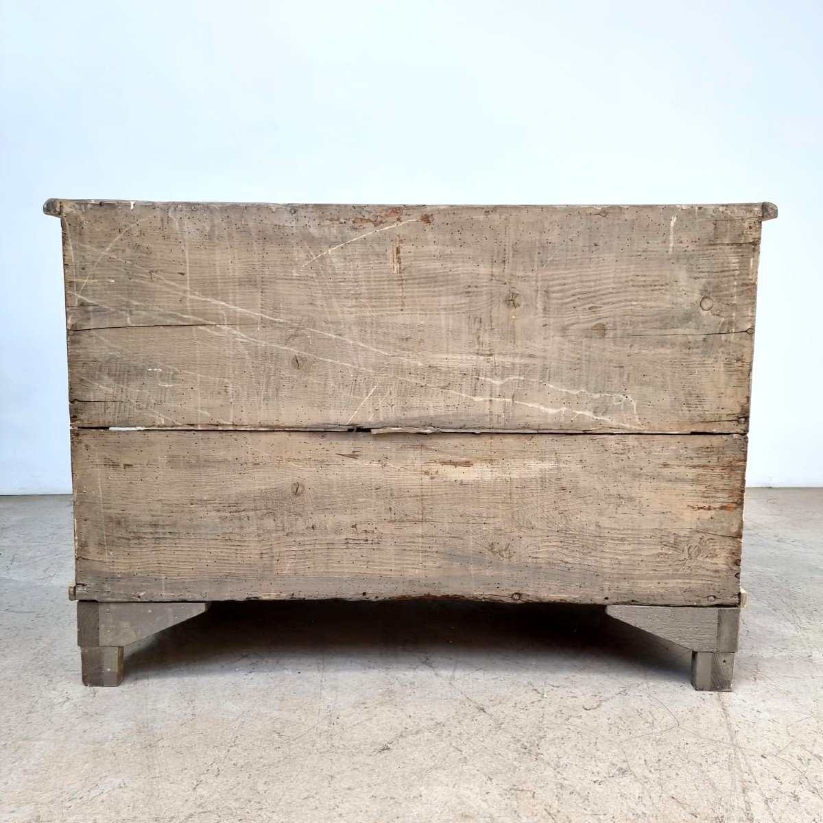 18th Crossbow Chest Of Drawers-photo-2