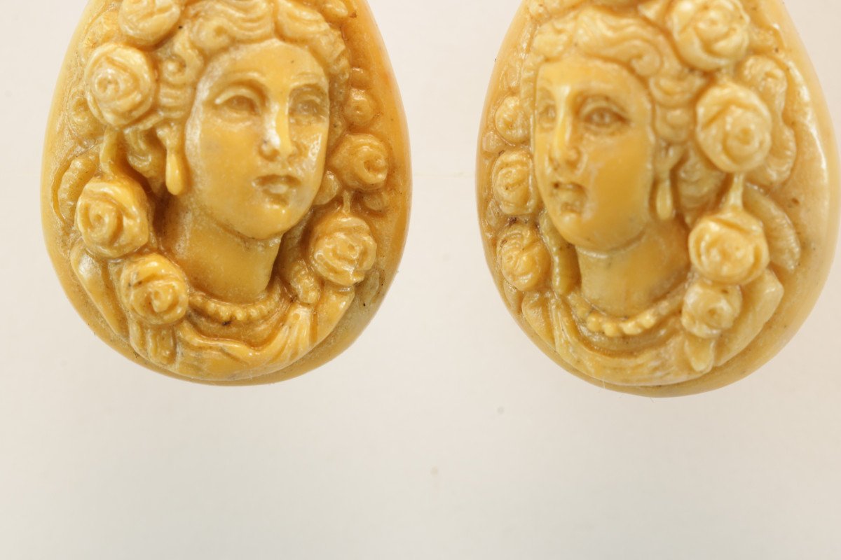 Boucles d'Oreilles Anciennes Or Camee De Lave-photo-1