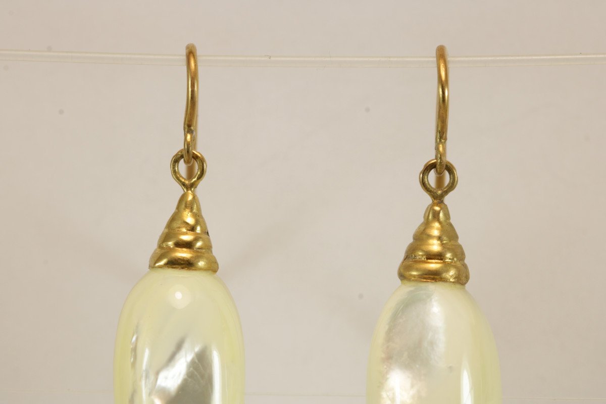 Antique Moter Of Pearl Gold Earrings-photo-4