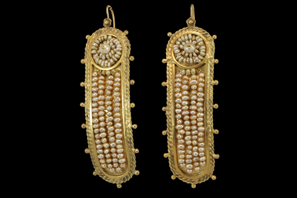 Antique Pearls Gold Earrings-photo-2