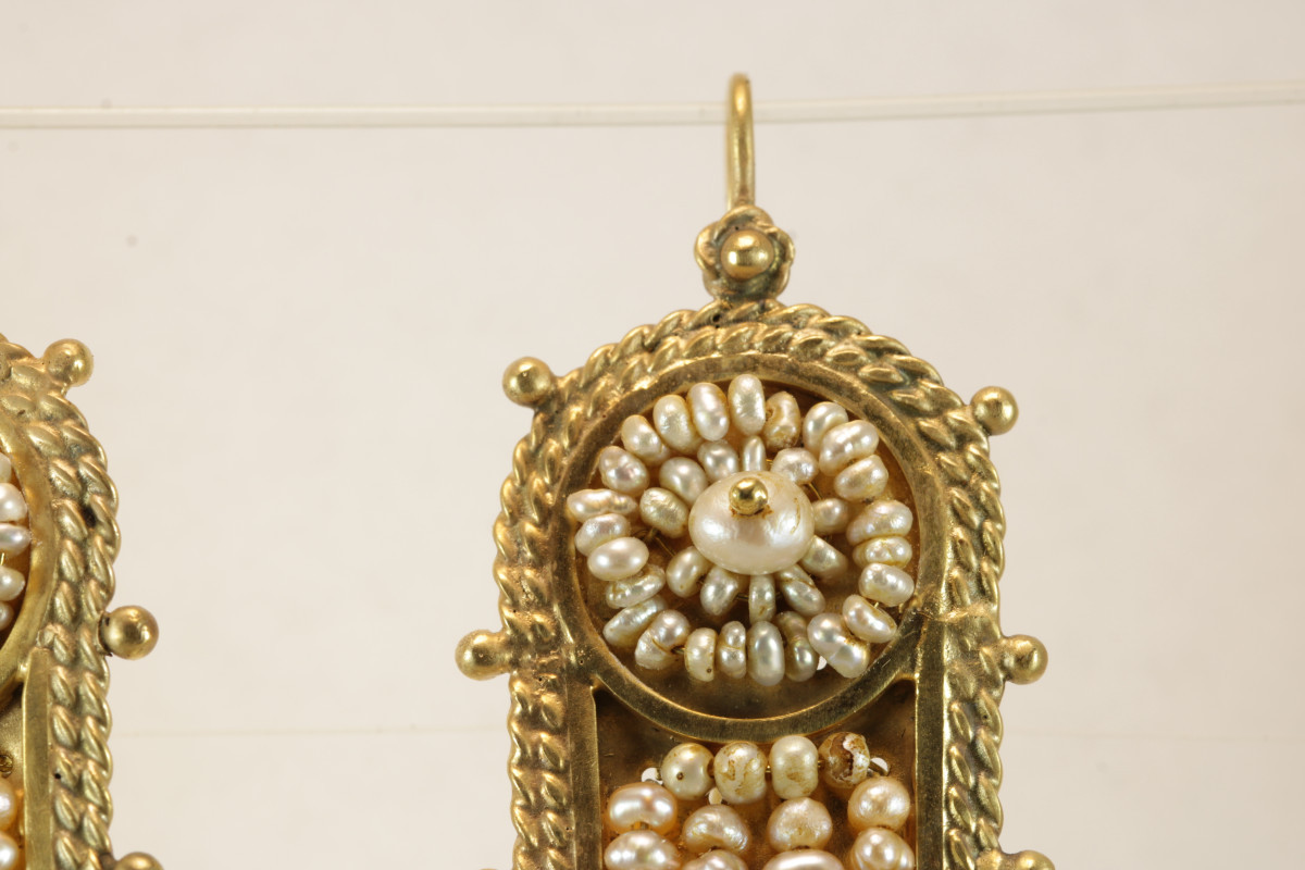 Antique Pearls Gold Earrings-photo-4