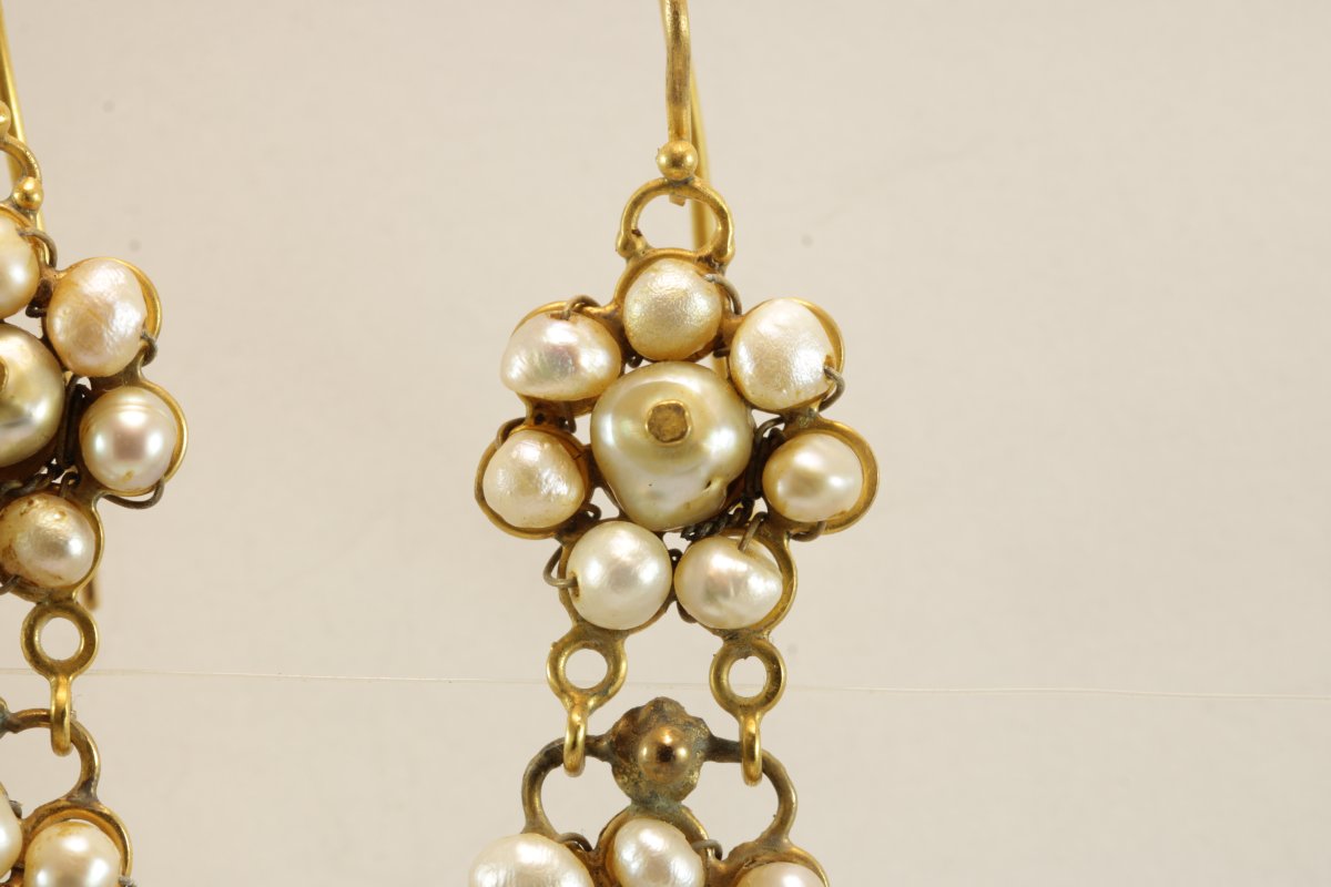 Antique Gold And Pearl Earrings-photo-4