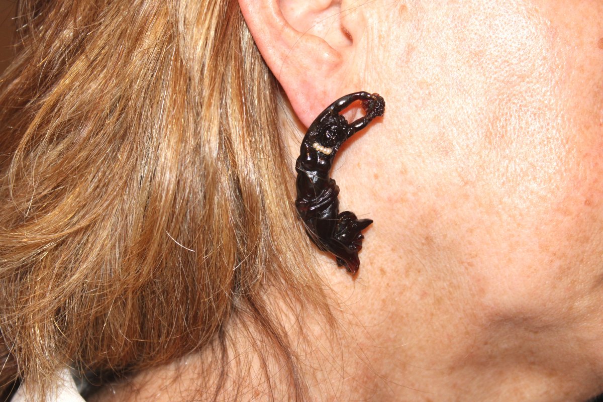 Antique Tortoiseshell Carved Gold Earrings-photo-2