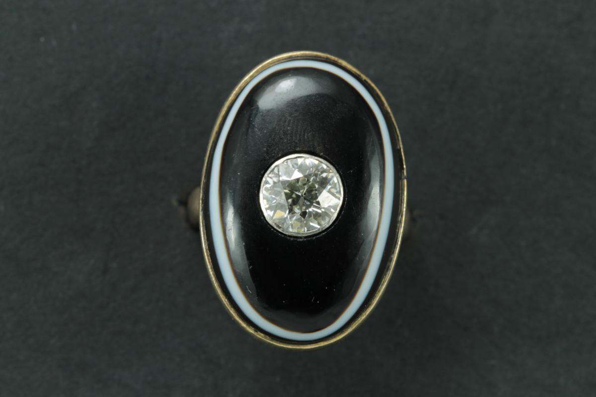 Antique Gold Diamond In Agate Ring-photo-2