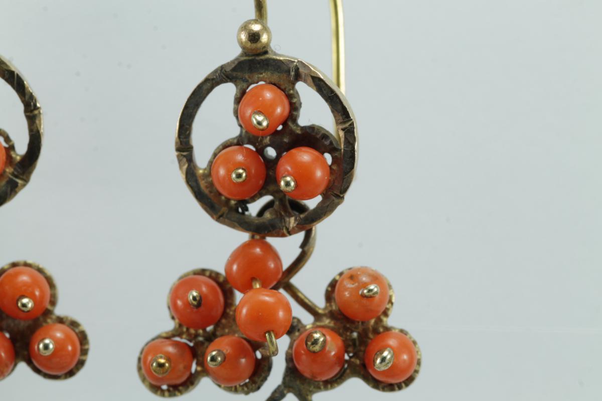 Antique Coral Pearls Gold Earrings-photo-3