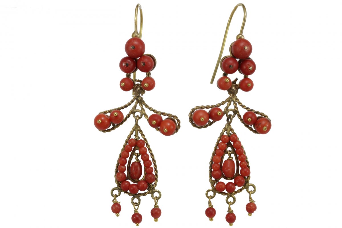 Boucles d'Oreilles Anciennes Or Corail