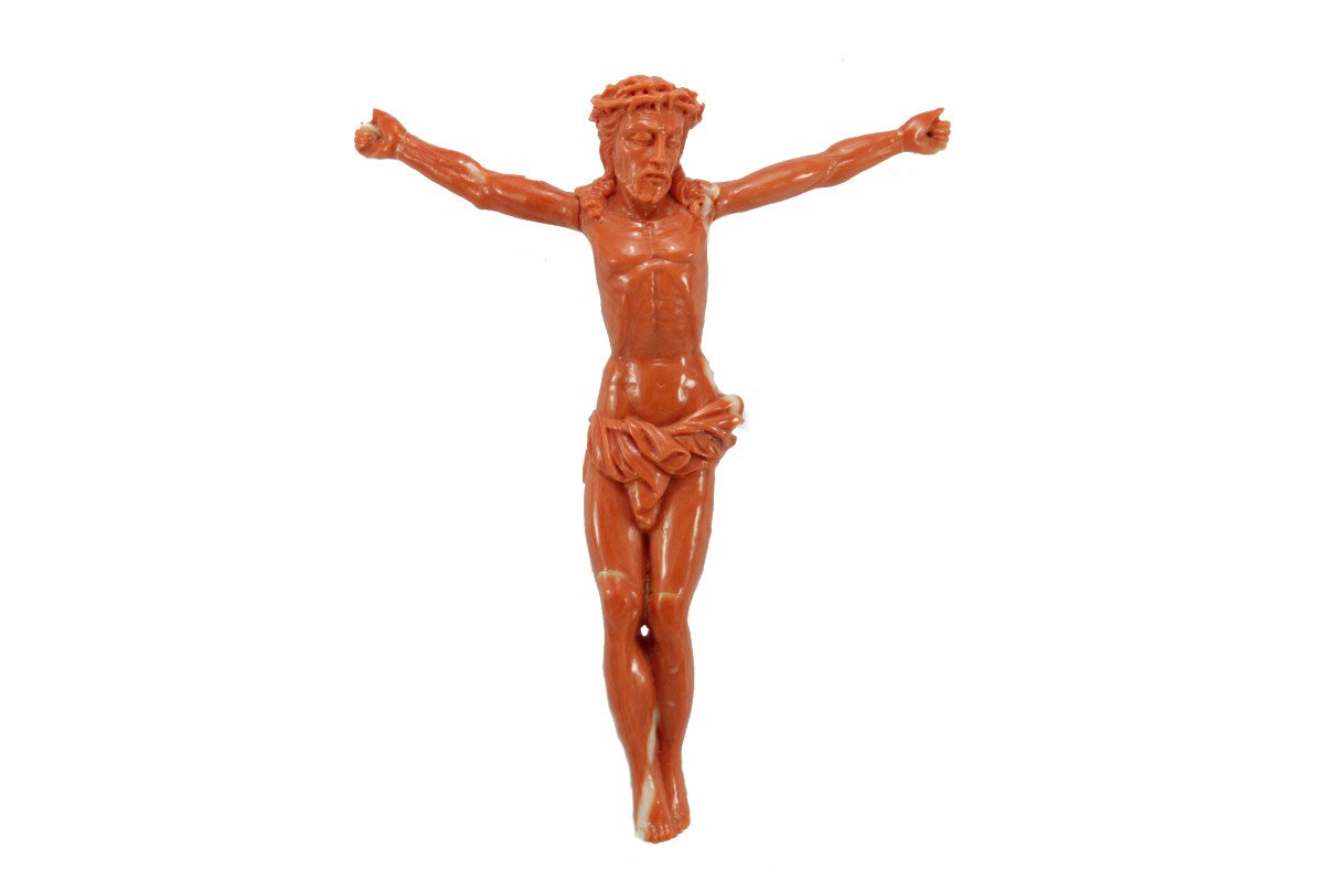 Christ Anciennes en Corail sculpté