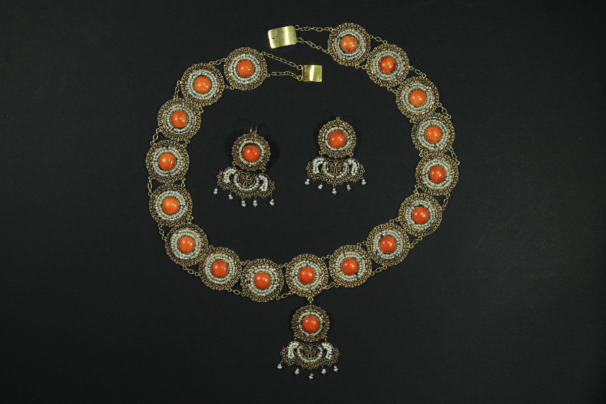 Antique Necklace And Earrings Set-photo-2