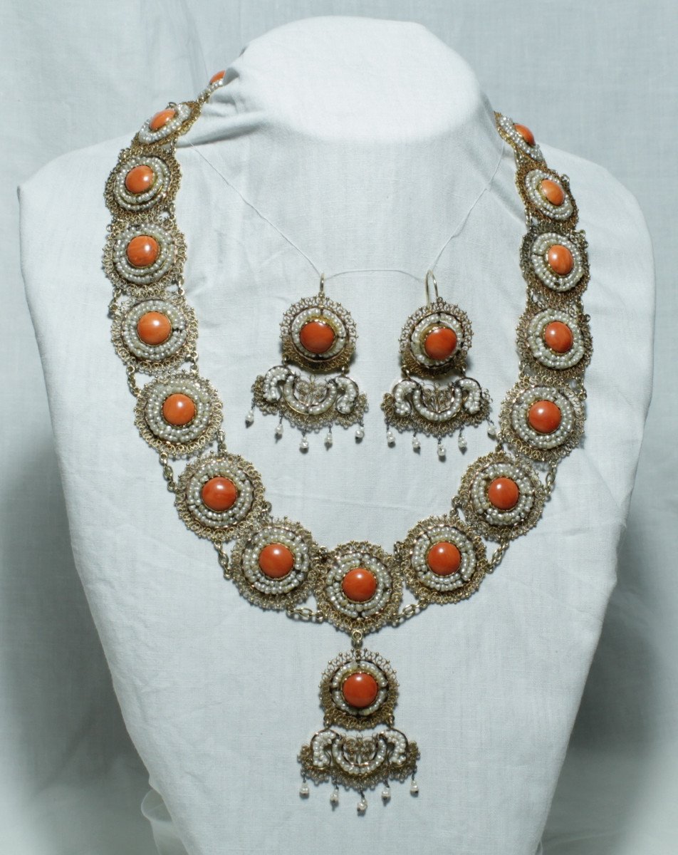 Antique Necklace And Earrings Set-photo-3