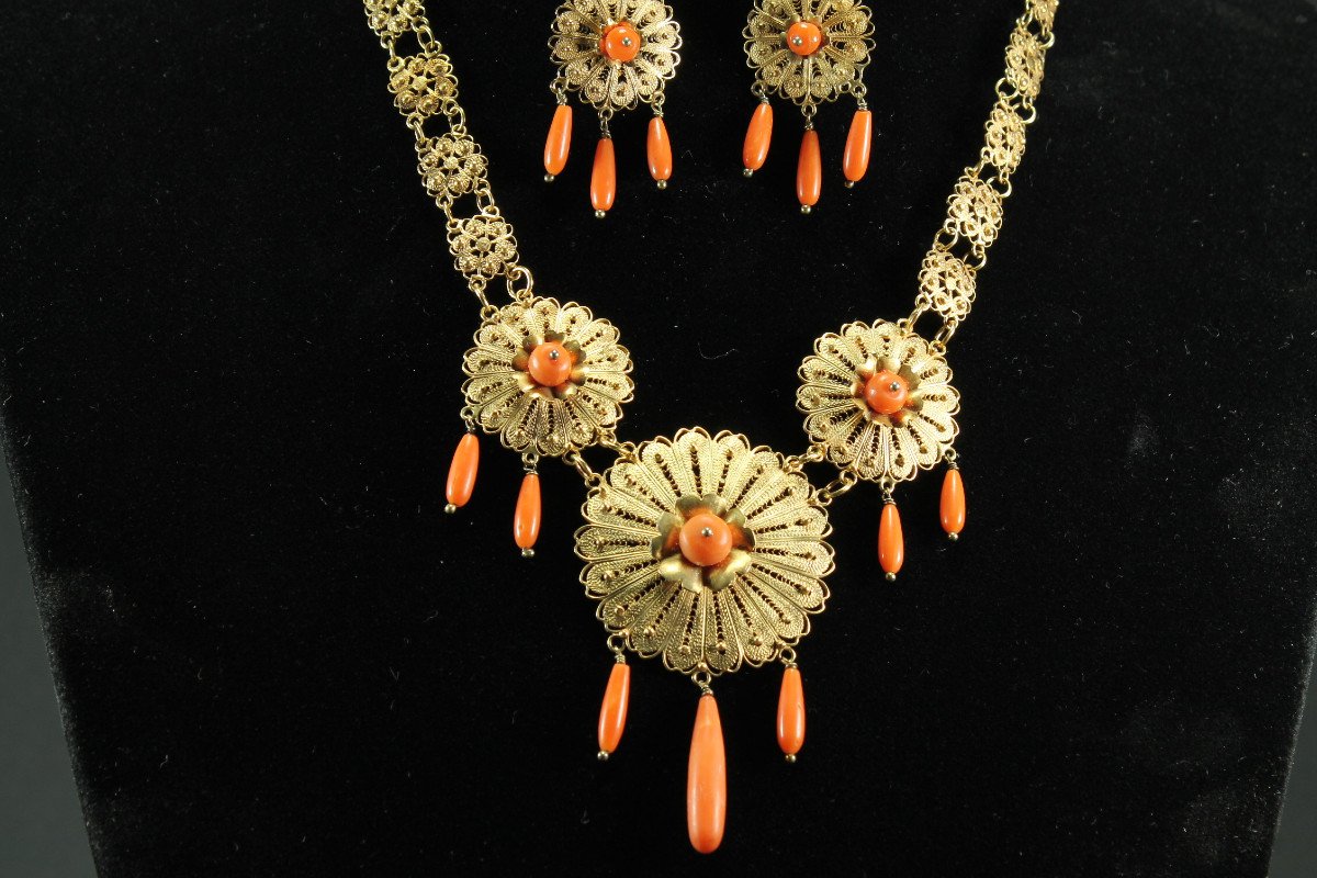 Antique Necklace And Earrings Set-photo-3