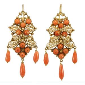 Boucles d'oreilles anciennes or filigranee corails perles fines