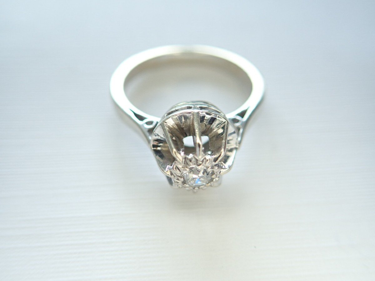 18 Carat White Gold Diamond Solitaire Ring-photo-2