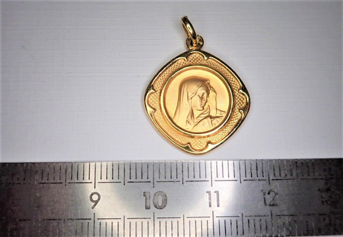 Médaille Sainte Vierge Or 18 Carats-photo-2