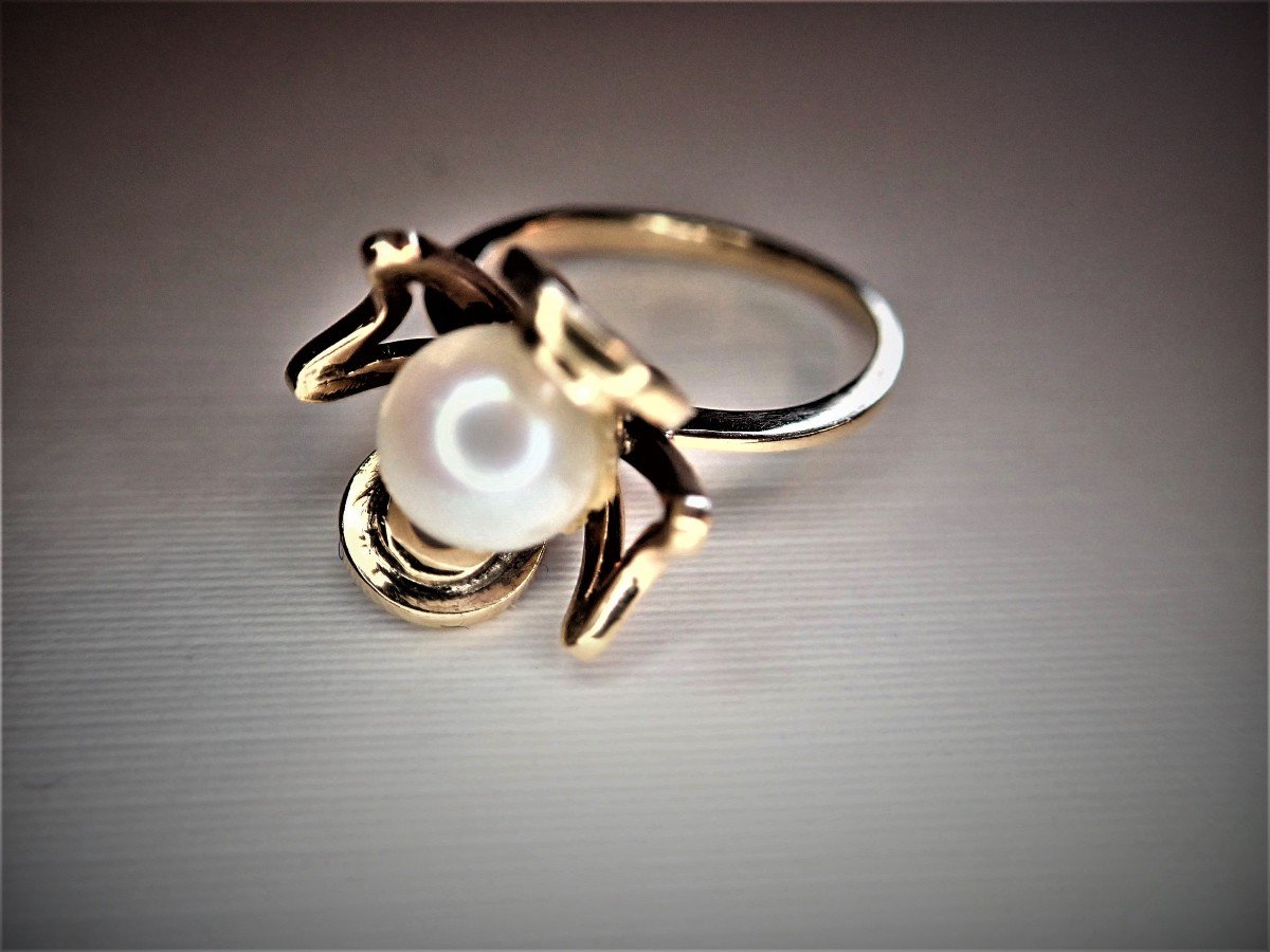 Vintage 18 Carat Gold Cultured Pearl Ring