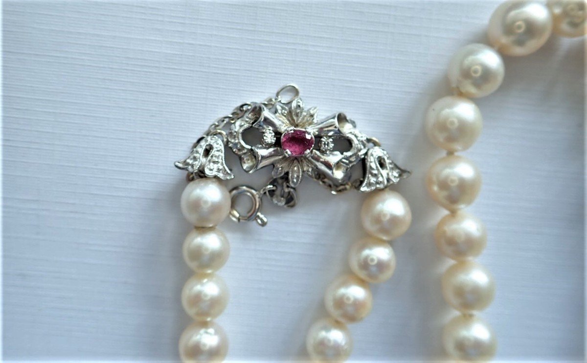 White Gold Ruby And Diamond Clasp Pearl Necklace-photo-2