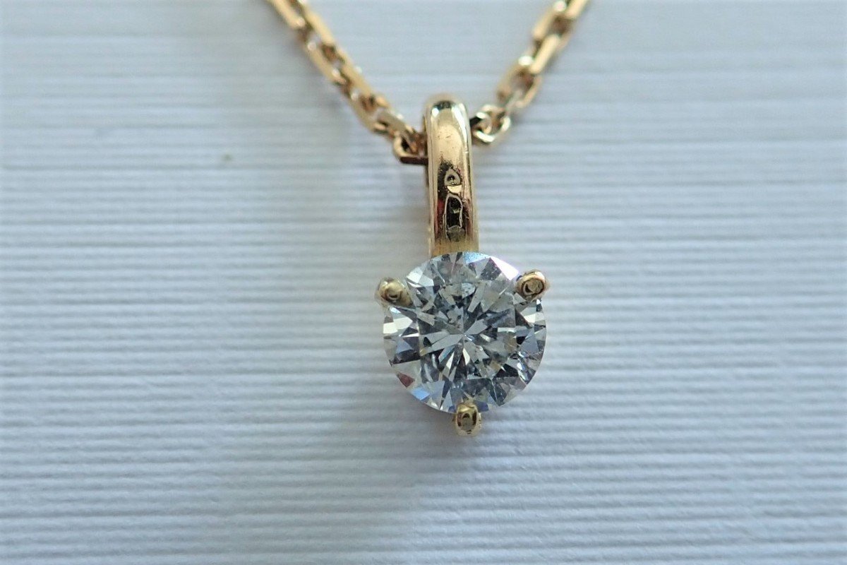 Diamond Pendant With Its 18 Carat Gold Chain-photo-2