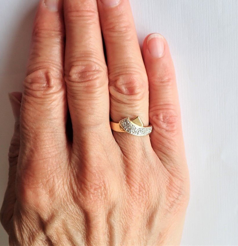 Bague  ruban Vintage or 18 carats sertie de diamants-photo-4