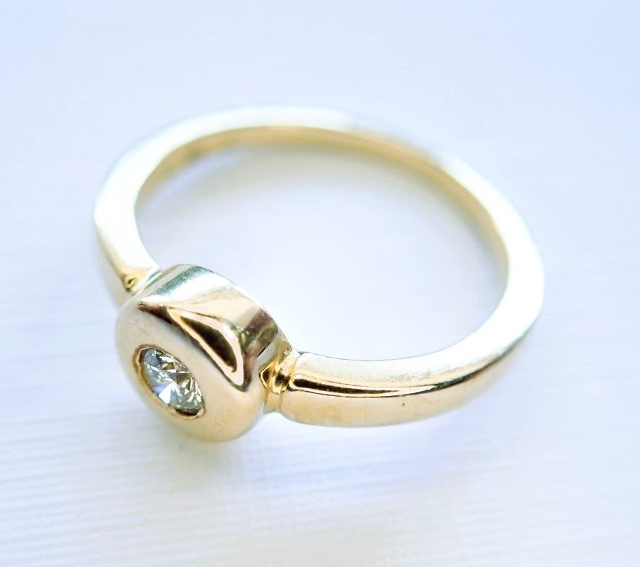 Vintage 18k Gold Diamond Ring