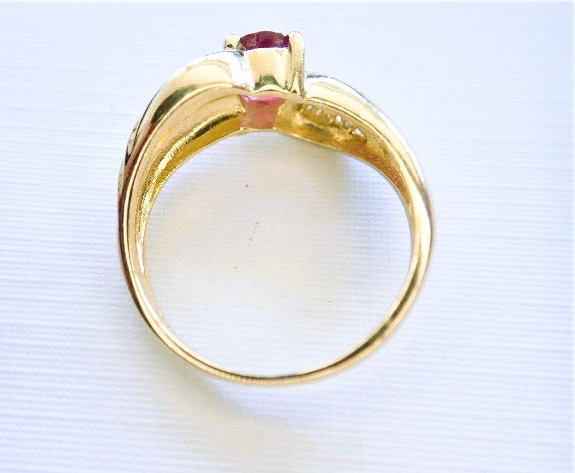 Vintage Diamond And Ruby Ring 18 Carat Gold-photo-3